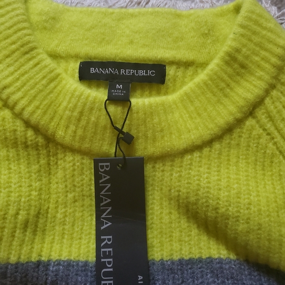 Color Block sweater - Picture 2 of 3